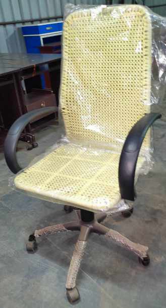 executive-netted-chair